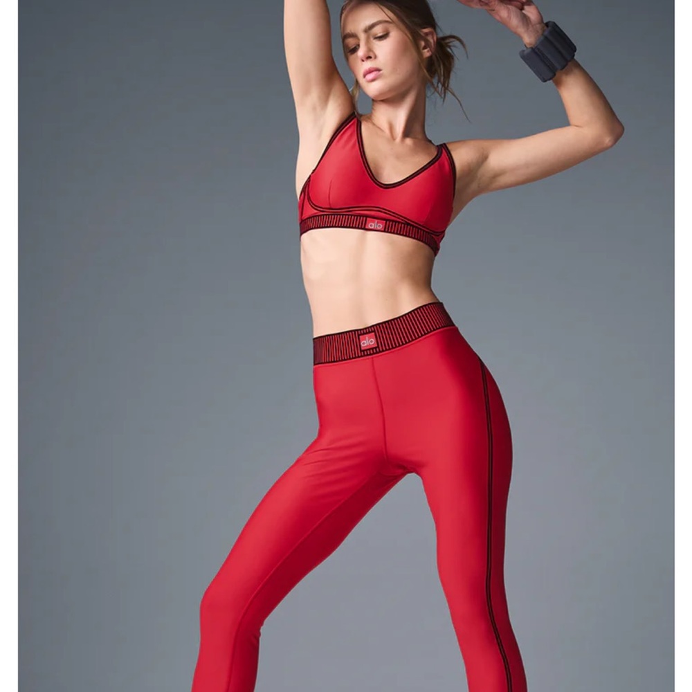 ALO Airlift High-Waist 7/8 Line Up Legging in red hot summer